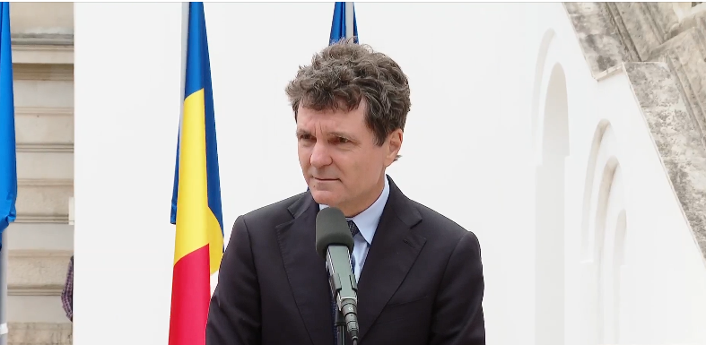 NEWS.ro: Preşedintele Nicuşor Dan, întrebat despre publicarea raportului privind anularea alegerilor prezidenţiale din 2024: Înainte de începerea acestei crize politice, era unul dintre primele trei lucruri de care mă ocupam
