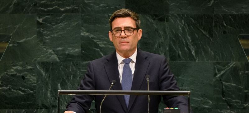NEWS.ro: Prim-ministrul britanic Andy Burnham este deschis la adoptarea principiului liberei circulaţii al UE / După Brexit, mai mulţi străini s-au stabilit definitiv în ţară, în loc să se întoarcă în ţările lor de origine