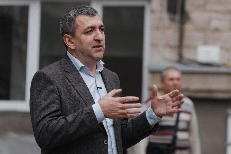 NEWS.ro: R. Moldova a transmis Ucrainei o notă de protest, după ce doi grăniceri ucraineni au trecut ilegal frontiera în timp ce urmăreau un bărbat pe Nistru. Bărbatul urmărit a cerut azil în R. Moldova