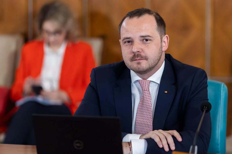 NEWS.ro: Rogobete: Voi începe un audit serios la Casa Naţională de Asigurări de Sănătate/ Este o criză fără precedent în programele naţionale de sănătate, programele de oncologie, diabet, boli cardio-vasculare, programe gestionate de CNAS