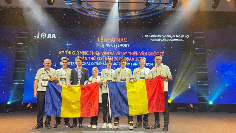 NEWS.ro: România a obţinut trei medalii de aur şi două de argint la Olimpiada Internaţională de Astronomie şi Astrofizică / Au participat 315 concurenţi din 64 de ţări