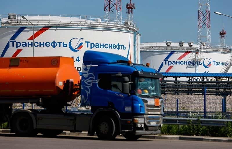 NEWS.ro: Rusia majorează producţia de motorină după acordul cu SUA. Livrările către piaţa americană au început, iar exporturile ar putea depăşi un milion de tone lunar