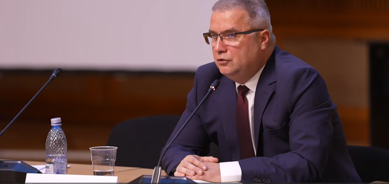 NEWS.ro: Sorin-Gabriel Ionescu, ministrul delegat pentru învăţământul preuniversitar, avizat favorabil în comisii: În această vară să aducem în atenţia publicului o foaie de parcurs cu tot ceea ce se va întâmpla în anul şcolar care urmează, 2027-2028