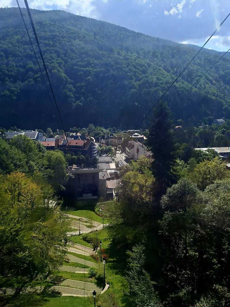 NEWS.ro: Tarife mai mari cu 10-15% pentru vacanţa de toamnă a elevilor. Hotelierii încearcă să convingă turiştii să treacă de la excursii de o zi la un sejur de trei nopţi