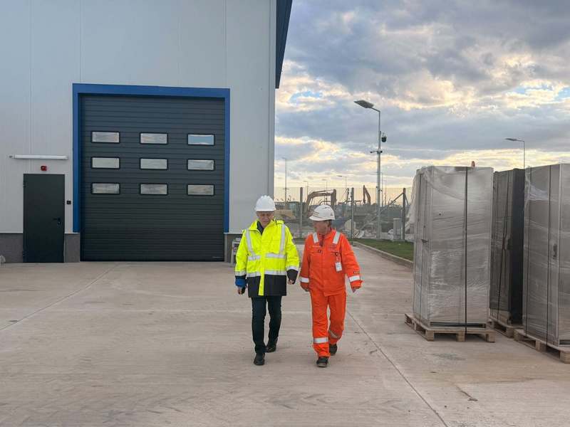 NEWS.ro: Transgaz: Sistemul Naţional de Transport al gazelor naturale este stabil şi pregătit pentru sezonul rece 2026–2027 / România se apropie de finalizarea ciclului de înmagazinare, cu un grad de umplere a depozitelor de aproximativ 88%