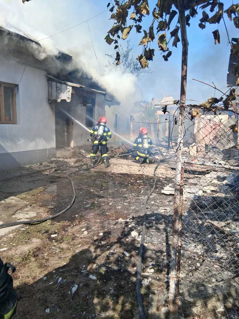 NEWS.ro: UNSAR: 1.181 de dosare de daună pentru incendii, achitate în 2025/ Dauna medie plătită a fost de aproximativ 10.500 euro