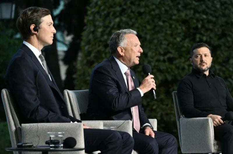 NEWS.ro: Zelenski spune că a discutat cu emisarii SUA, Witkoff şi Kushner