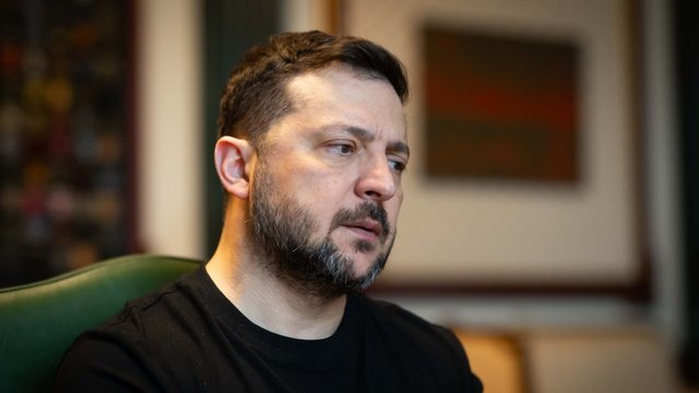 NEWS.ro: Zelenski: Ucraina pregăteşte noi contracte pentru sisteme de apărare aeriană şi rachete, în timp ce caută capacităţi anti-balistice suplimentare pentru a proteja infrastructura critică