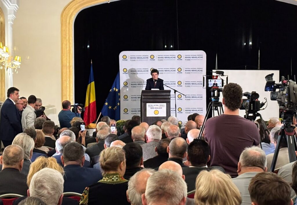 Nicușor Dan, la Centenarul Partidului Național Țărănesc: Democrația este pusă în discuție / Trebuie să ducem o luptă pentru a explica oamenilor ce înseamnă responsabilitate și ce înseamnă alternative bazate pe realitate și nu pe diferite fantasme