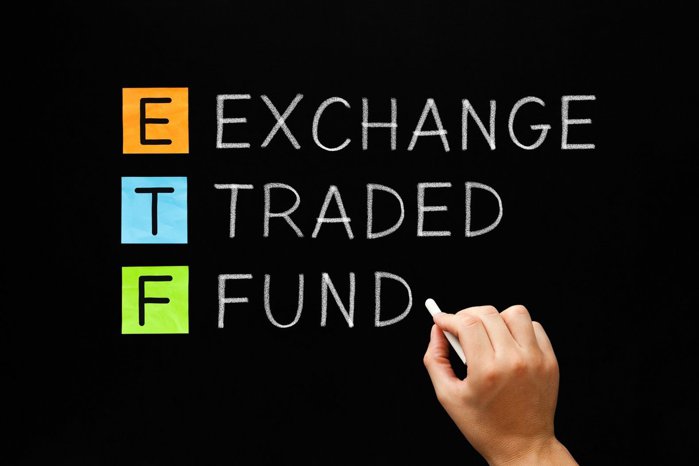 NN devine primul asigurător de pe piaţa locală care include un ETF administrat activ într-un fond de investiţii cu expunere pe pieţele globale: „Interesul pentru investiţii continuă să crească în România”