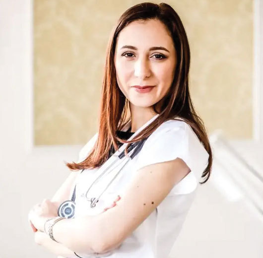 O nouă clinică de dermatologie în Bucureşti: Dr. Meriam Ateia-Opaschi a deschis OMA Clinic după o investiţie de 200.000 de euro