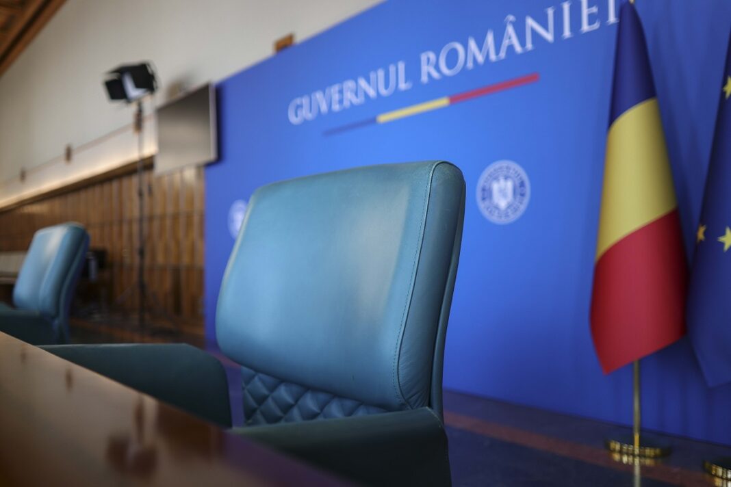 OFICIAL: Lista miniștrilor cu care Luca Niculescu merge în Parlament / A acceptat toate nominalizările PSD / Apar miniștri delegați pentru inteligență artificială și învățământ preuniversitar
