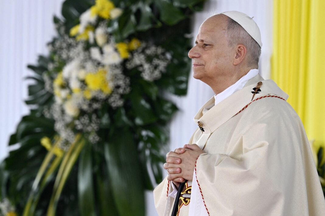 Papa Leon e externat sâmbătă din spital, iar duminică va avea prima apariție publică