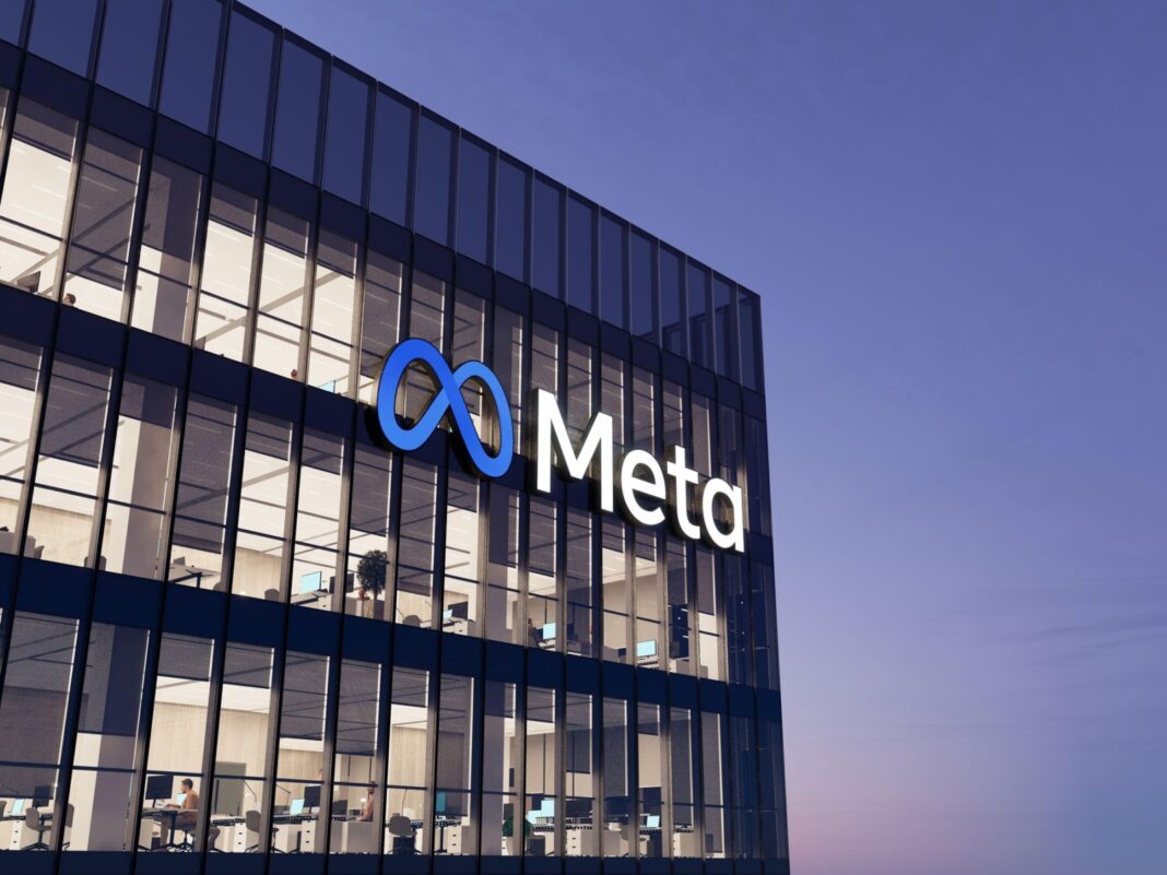 Peste 100 de grupuri de presă din Franța cer despăgubiri de 1,4 miliarde de euro de la Meta