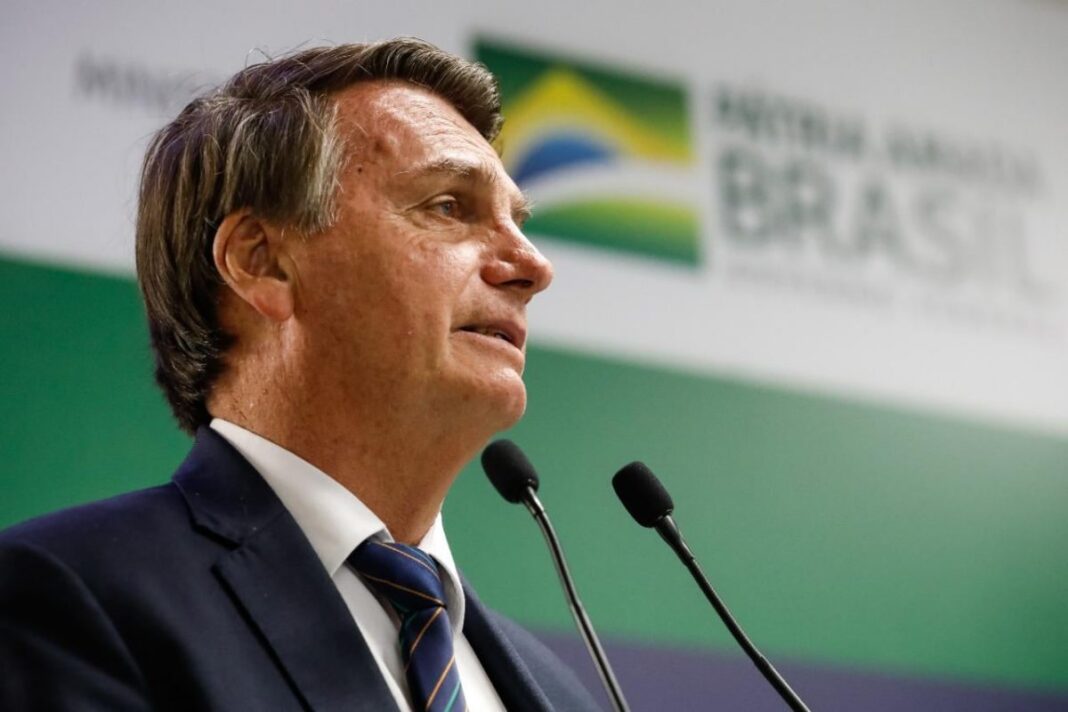 Prezidenţiale în Brazilia: Flavio Bolsonaro, mult în faţa lui Lula în primul tur / S-au numărat 98,36% dintre voturi
