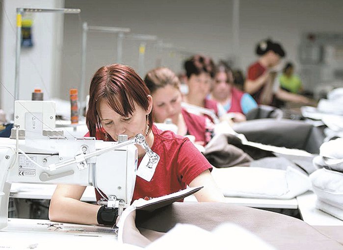 Profitul net al producătorului de textile Tanex, deţinut de antreprenorul Adrian Băjenaru, a crescut cu 57,4% în 2025, la afaceri de 51,7 milioane de lei