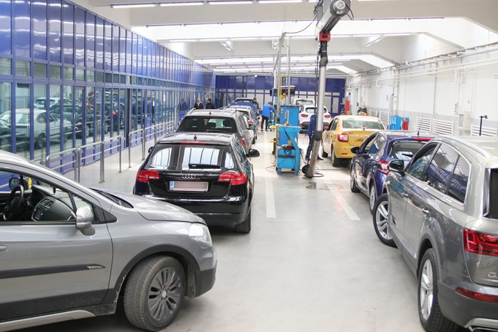 Programările la RAR se obţin, în medie, în 4–7 zile. Instituţia avertizează şoferii să nu plătească taxe de până la 300 de lei pe site-uri neoficiale