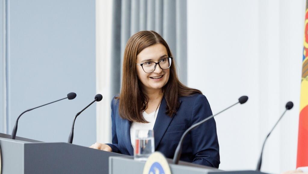 RFI: Cristina Gherasimov: „Aderarea Ucrainei la UE este esențială pentru securitatea Moldovei, la fel cum aderarea Republicii Moldova este esențială pentru Ucraina”