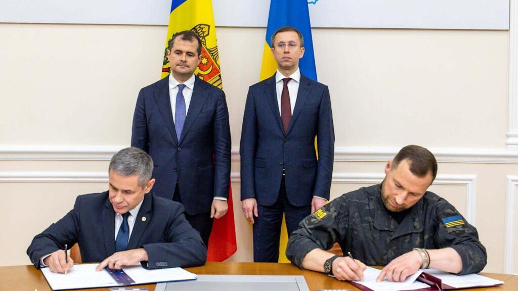 RFI: R.Moldova și Ucraina au semnat un acord de cooperare tehnico-militară. Vasile Tofan: Neutralitatea nu înseamnă să fim lipsiți de apărare