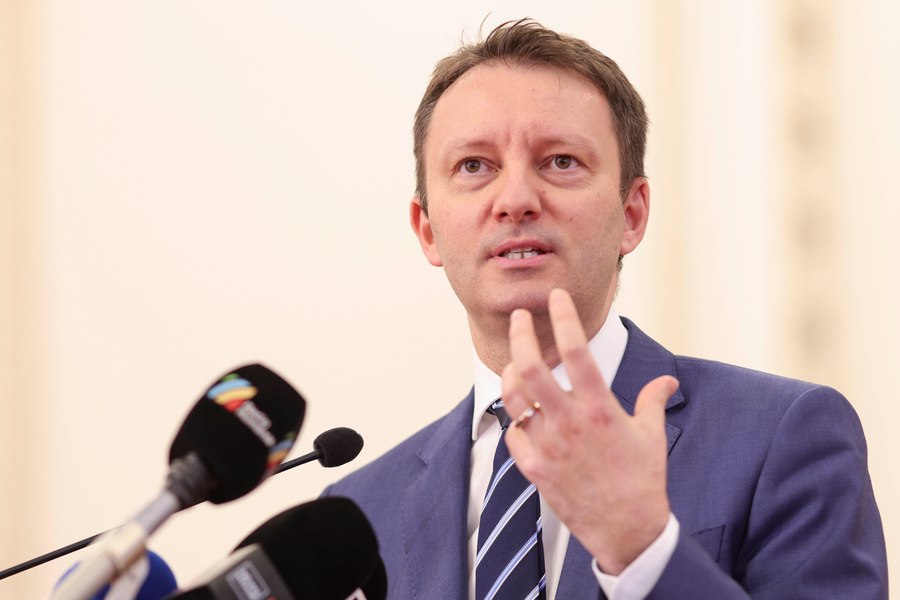 Siegfried Mureșan, despre Luca Niculescu: „Este vulnerabil la populismul cunoscut al PSD””. Liberalul avertizează asupra riscului risipei bugetare