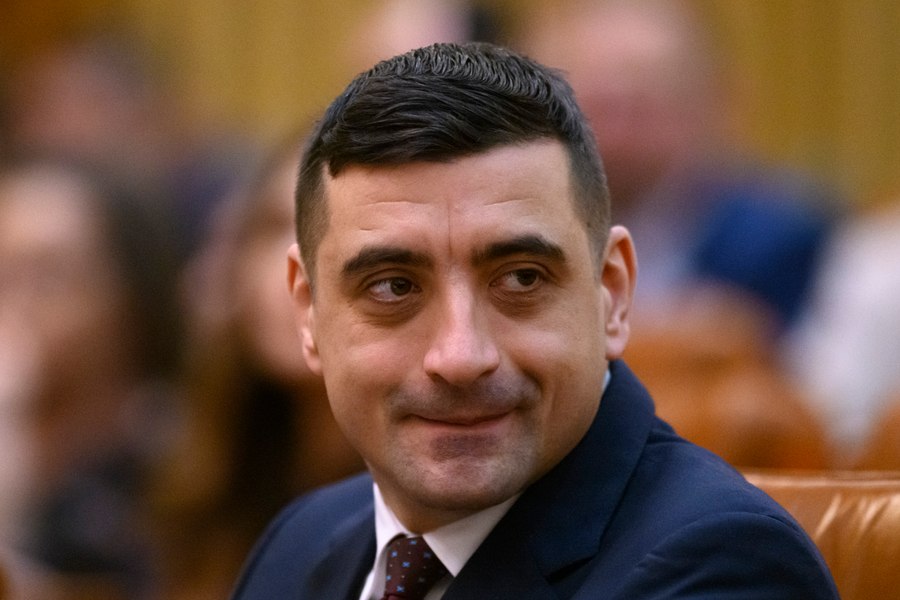 Simion nu merge la consultările cu Nicușor Dan, dar trimite o delegație: „Uzurpatorul de la Cotroceni să oprească spectacolul cătușelor”
