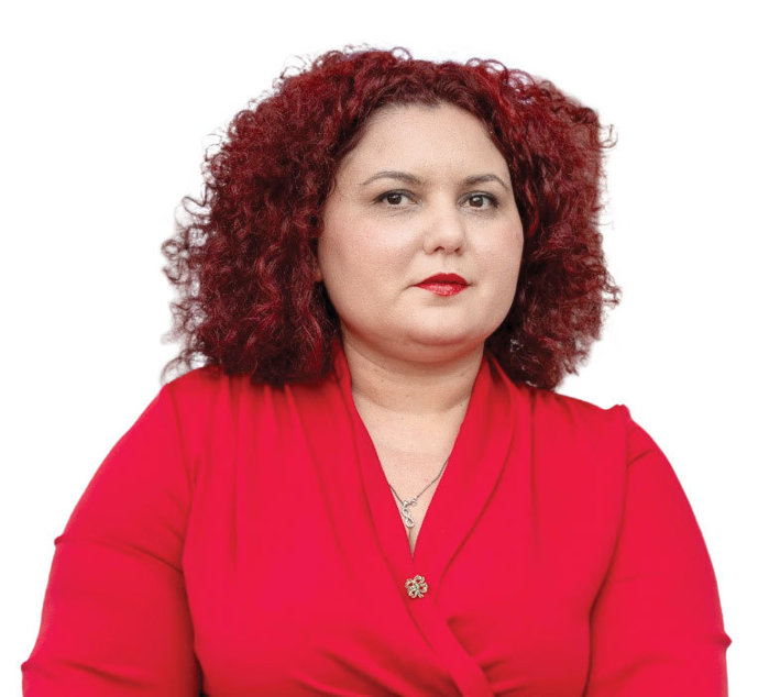 Teodora Adamache, specialist în marketing şi antreprenor: Cererea sau oferta Antreprenorul care nu vrea să greşească trebuie să poarte, măcar pentru o vreme, pălăria de director de marketing