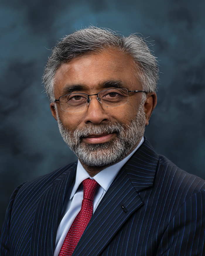 Thomas Zacharia – vicepreşedinte senior al gigantului american AMD – despre gigafabricile de inteligenţă artificială ale UE: „Energia, nu numărul de cipuri, este acum factorul limitativ” în aceste proiecte