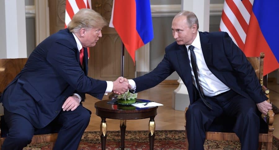 Trump, intervenție dură la adresa lui Zelenski: ”Ucraina trebuie să aibă un nou președinte” / Îl învinovățește pentru prețurile carburanților din SUA, care au explodat după războiul din Iran declanșat chiar de Trump 