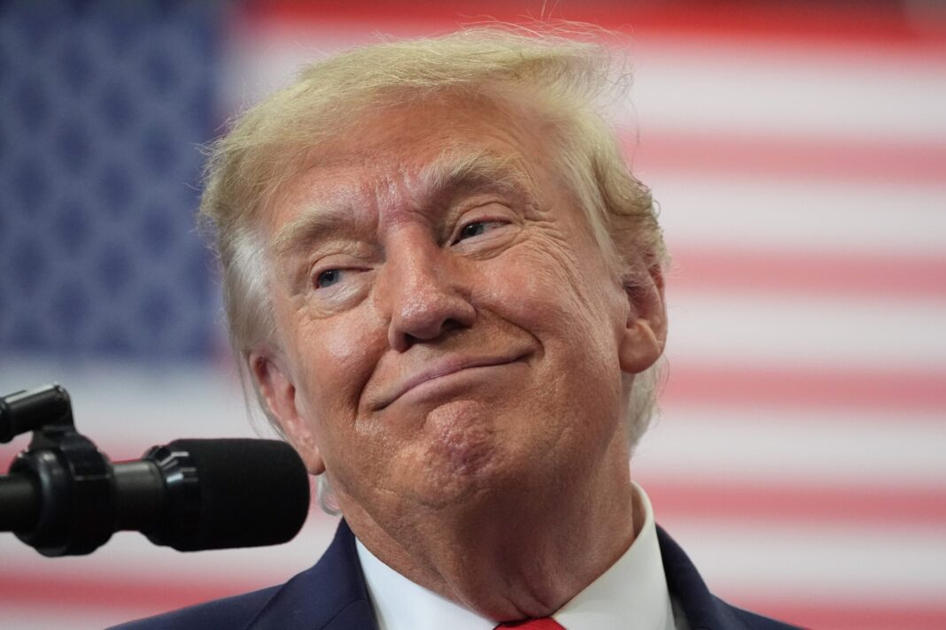 Trump promite un milion de dolari celor care denunță fraude electorale în SUA, iar informațiile duc la arestarea și condamnarea celor implicați