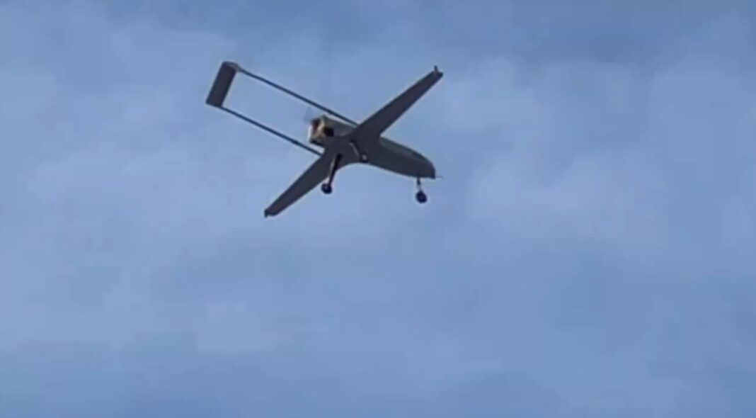 Ucraina a prezentat o dronă „ambulanță zburătoare” care poate evacua răniții de pe front în doar câteva minute