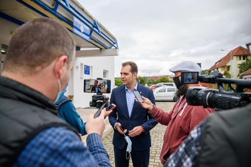UDMR, după discuțiile cu premierul desemnat Luca Niculescu: Suntem pregătiți să votăm un Guvern, chiar dacă nu facem parte din el
