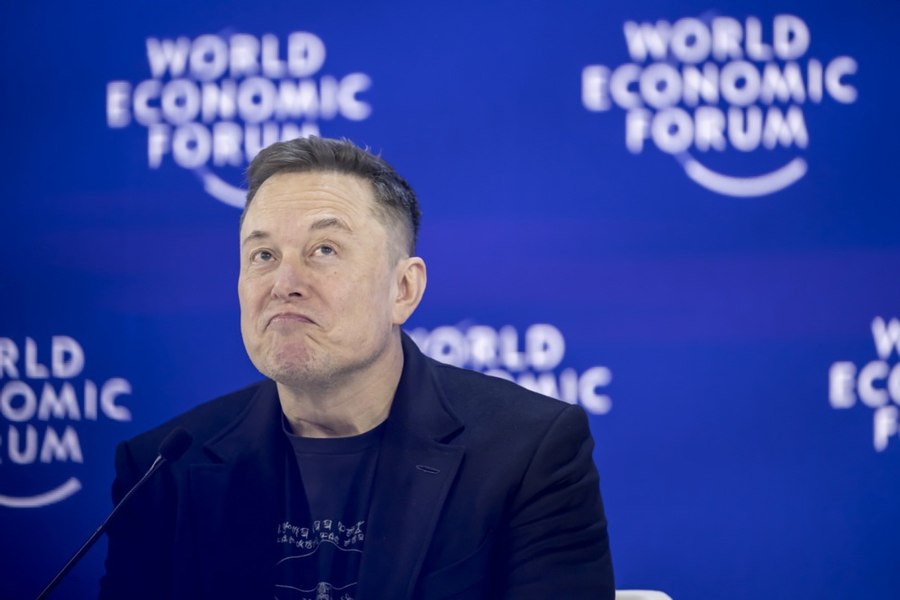 UE îi cere lui Elon Musk să restabilească Starlink în Ucraina. Situația, considerată „profund îngrijorătoare”